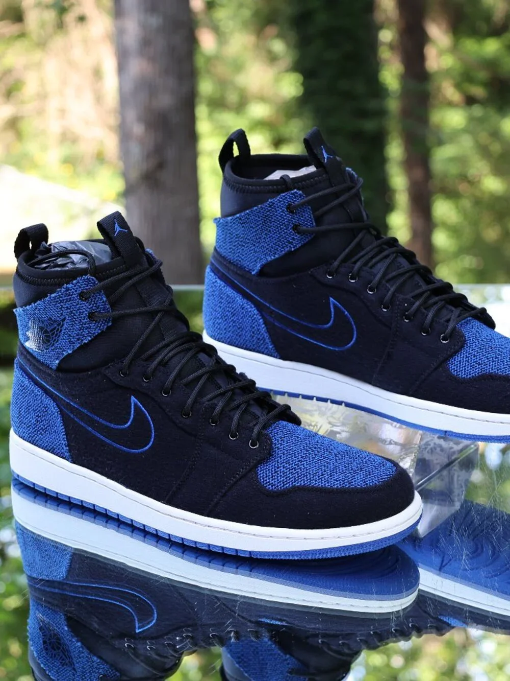 Air Jordan 1 Retro Ultra High Royal